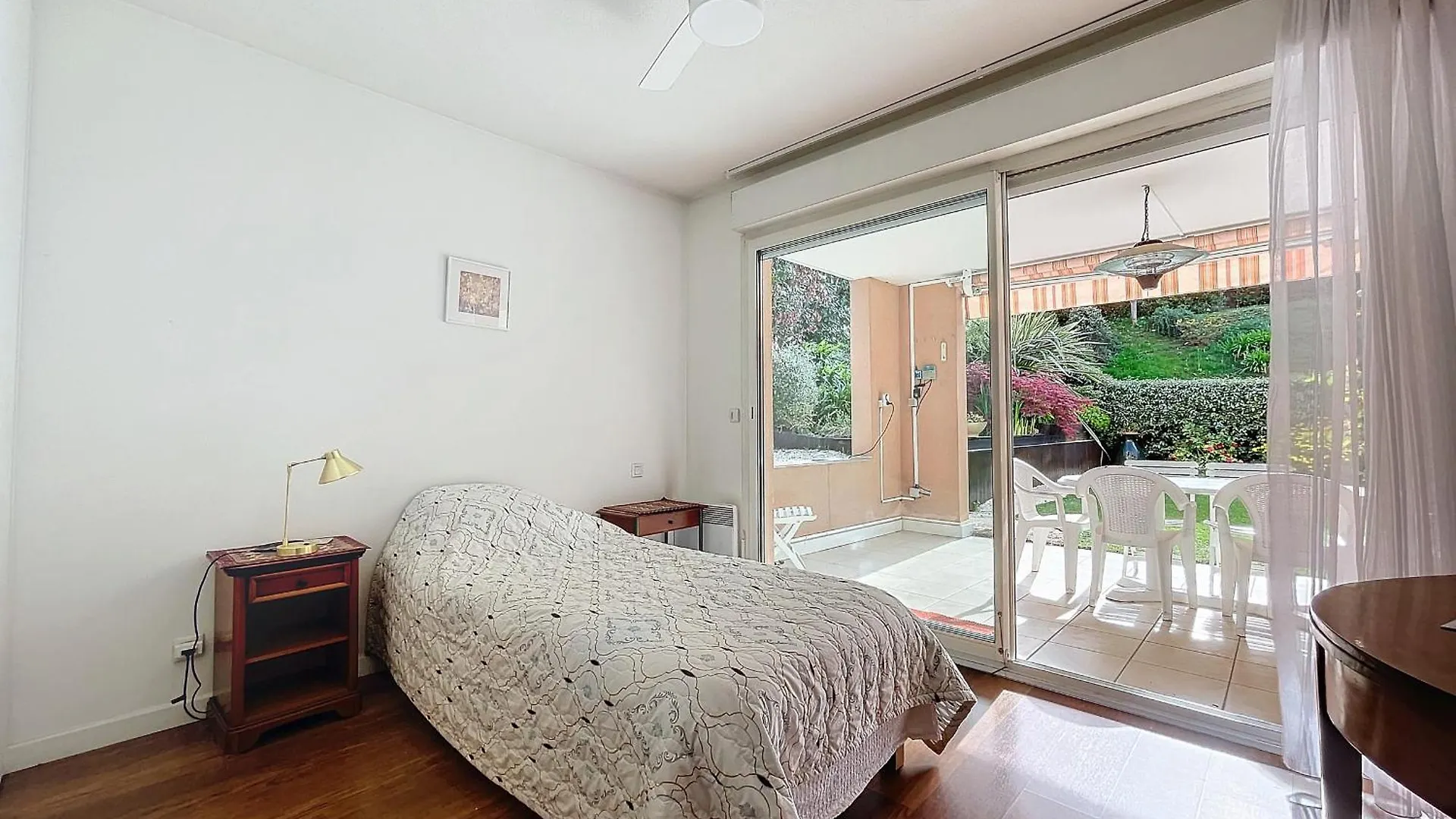Apartment Spacieux Appartement 3 Chambres Avec Jardin, Centre-Ville Antibes, 6 Couchages, Proche Plages Et Commerces - Fr-1-789-1